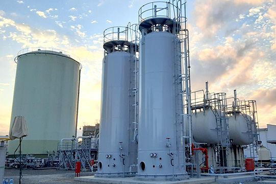 四国ガス徳島工場さま 原料低熱量化対策工事 ｜ 導入事例 ｜ 東邦ガス